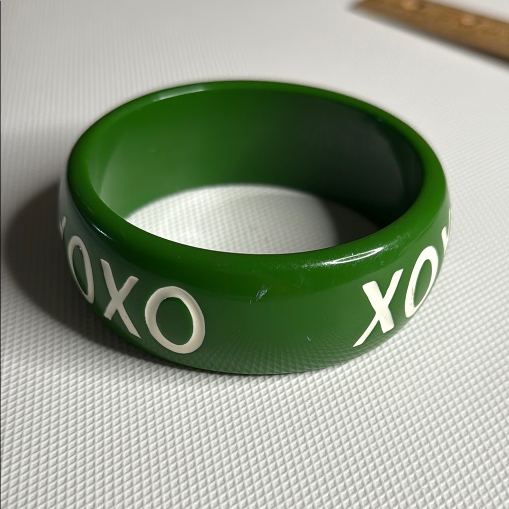 Green XOXO Bangle - Picture 4 of 4